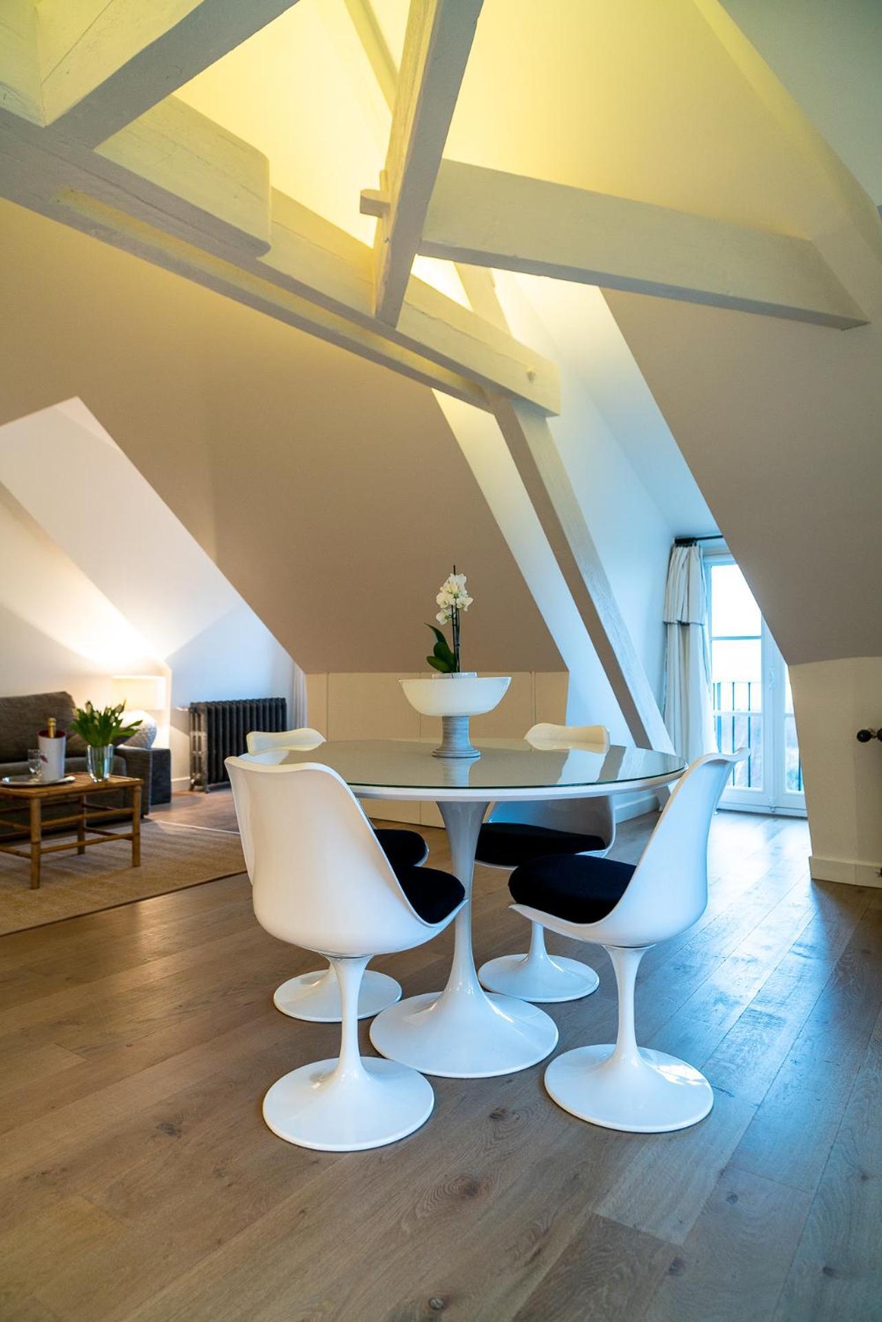 Guest house New & De Nage *
